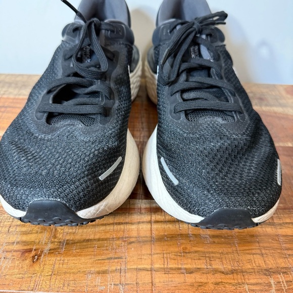 Nike ZoomX Invincible Black and White Athletic Sneakers, Men’s 14 - Picture 4 of 9